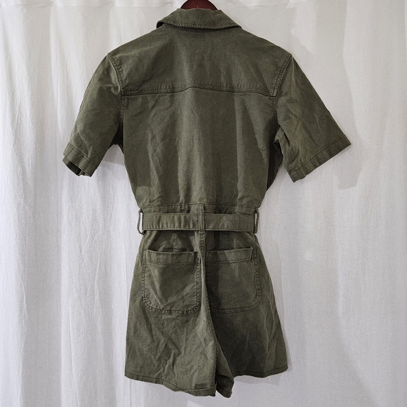 Universal Thread Button Front Short Sleeve Romper in Olive Navy Green Size 2 & 8 - Picture 5 of 10